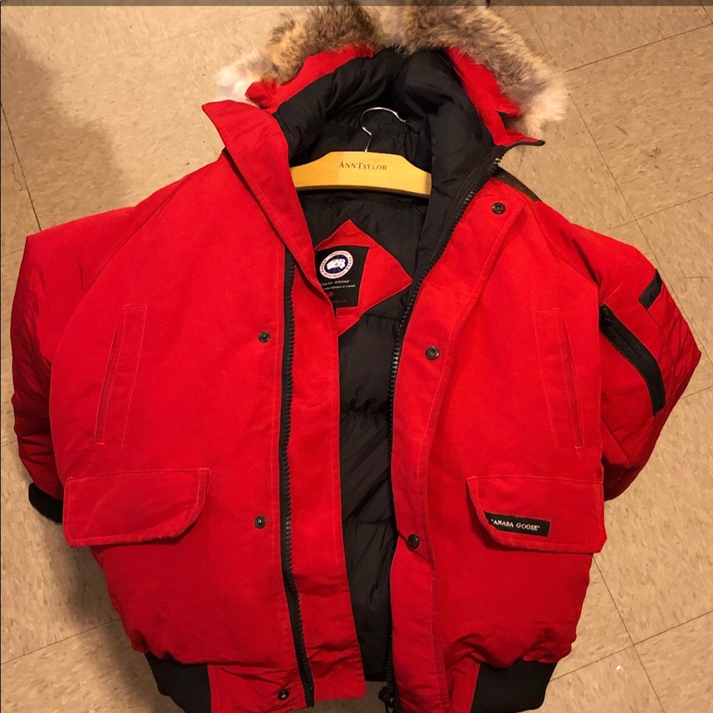 Red Canada goose Men's Chilliwack Bomber Jacket
